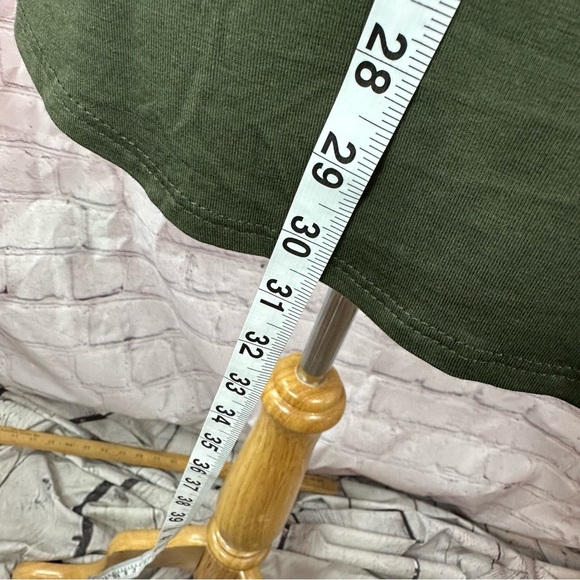 NWT Boutique Olive sequin pocket tunic knit top color block stipe long sleeve - Picture 4 of 10